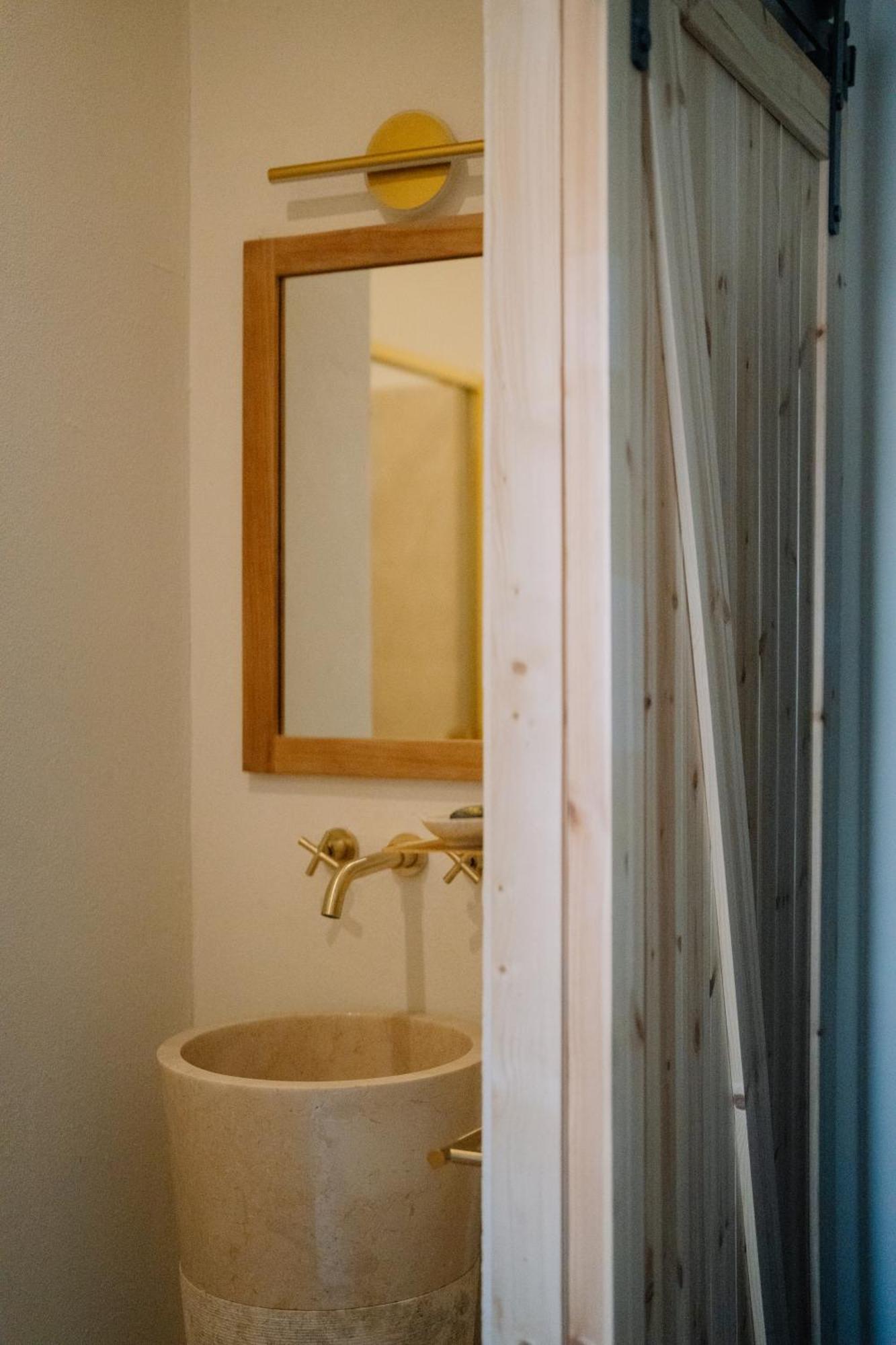 Taga Suites Катания Екстериор снимка