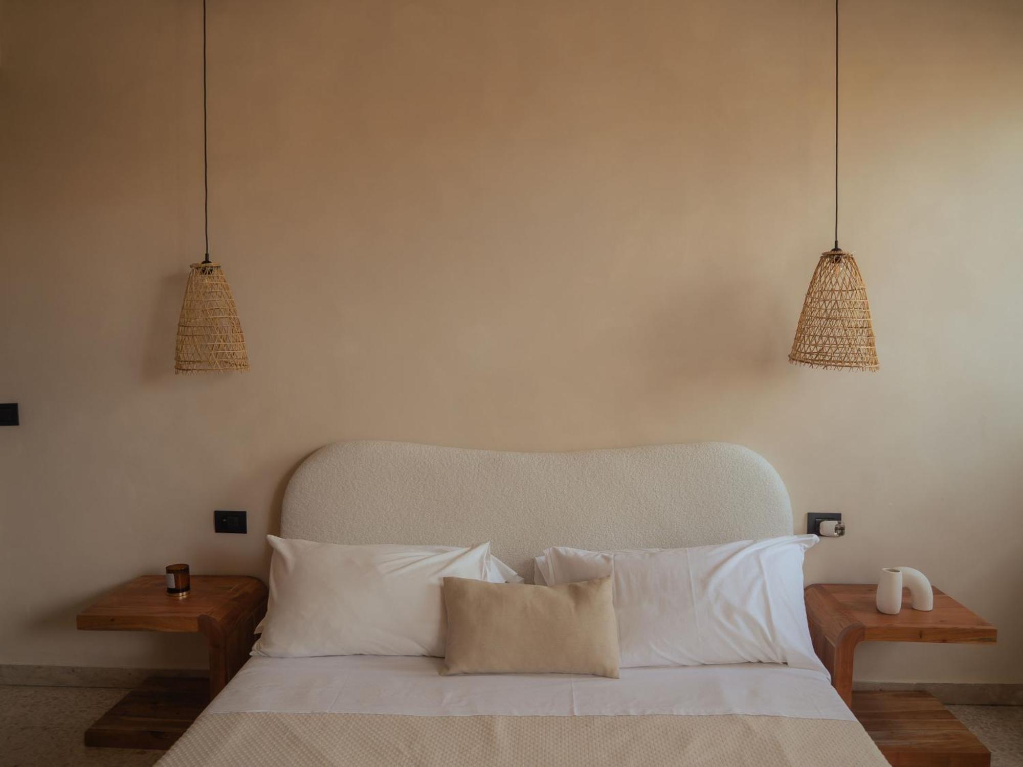 Taga Suites Катания Екстериор снимка