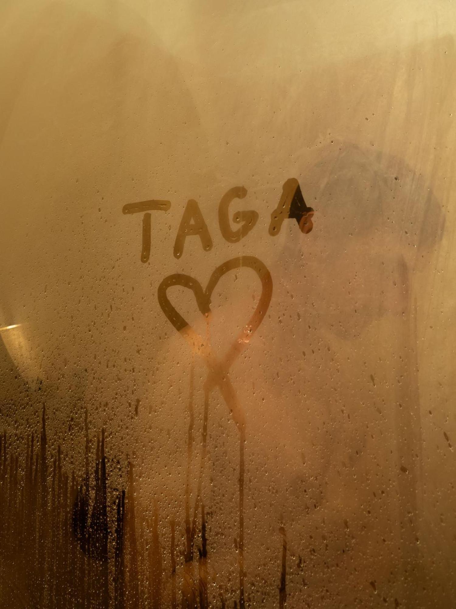 Taga Suites Катания Екстериор снимка