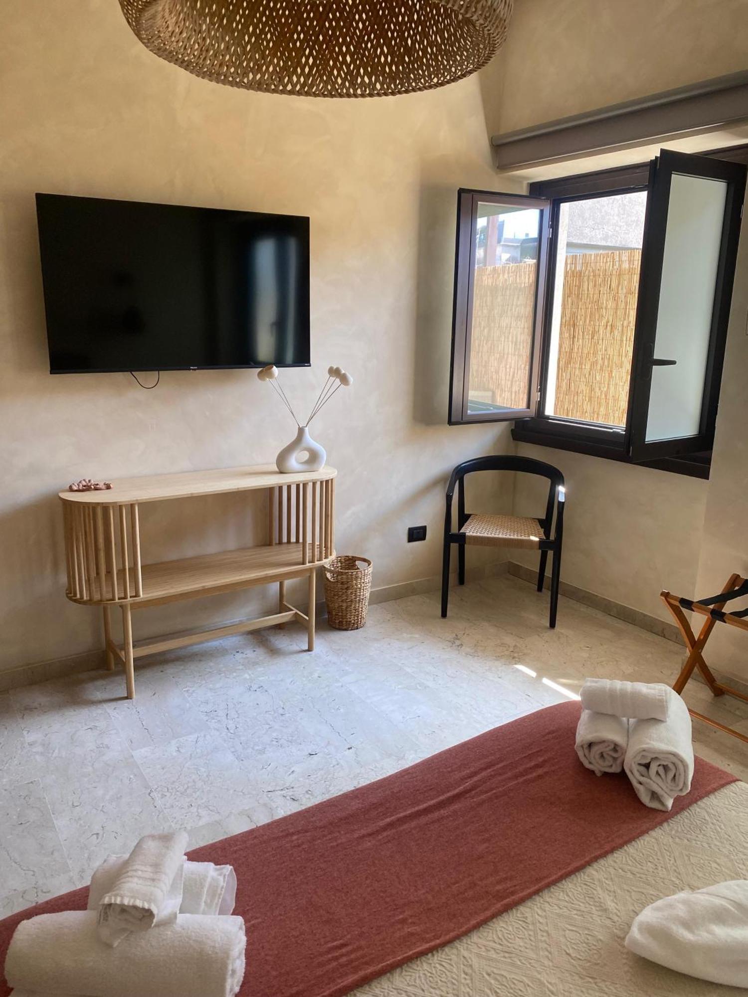 Taga Suites Катания Екстериор снимка