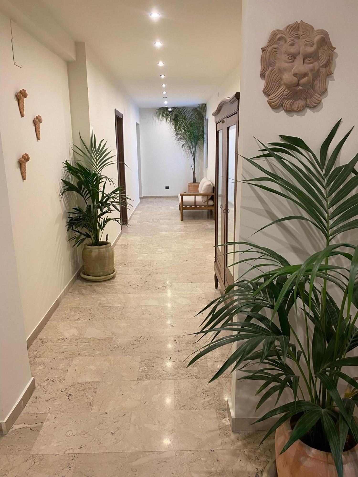 Taga Suites Катания Екстериор снимка