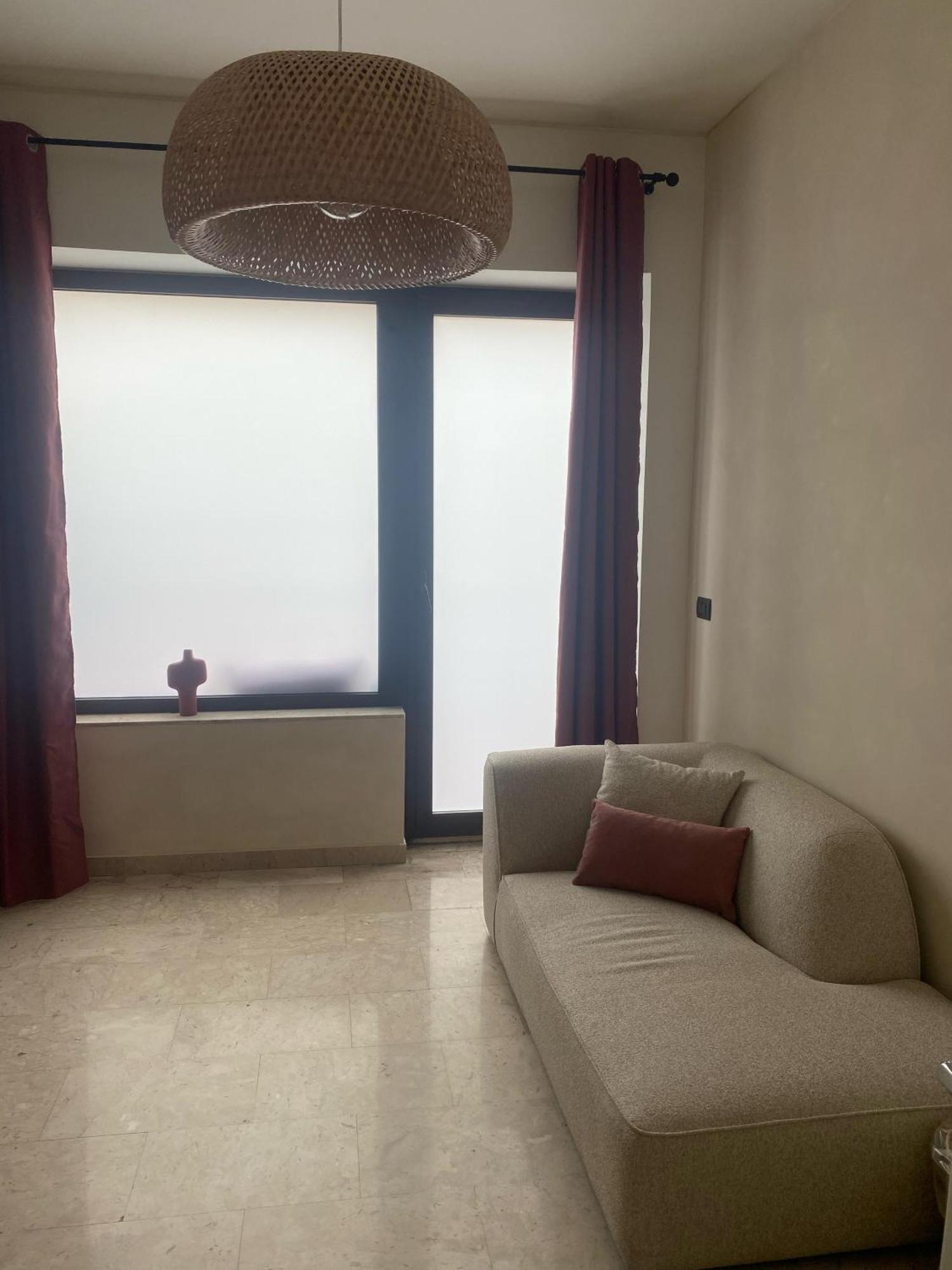 Taga Suites Катания Екстериор снимка